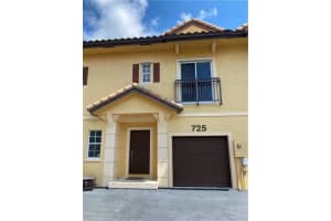 725 Ne 43rd Street 725, Oakland Park