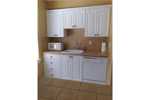 1308 Drexel Av 210, Miami Beach