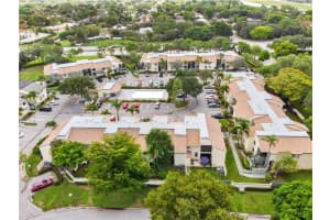 9588 Sw 1st Court 12-f, Coral Springs
