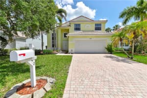 8410 Nw 46th Dr, Coral Springs