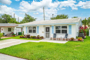 2614 Nw 51st Pl, Tamarac