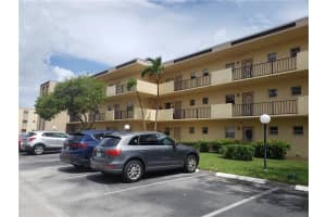 301 Cambridge Road 101, Hollywood