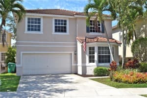 15258 Sw 51st St, Davie