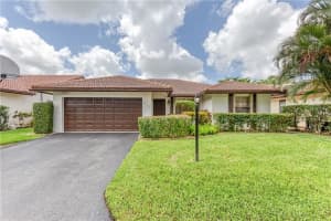 10950 Cypress Run Circle, Coral Springs