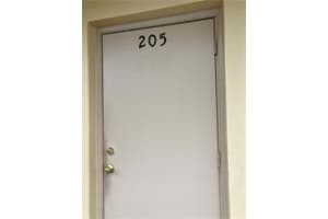 251 Berkley Rd 205, Hollywood