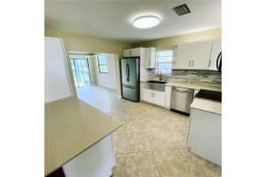 8240 Nw 98th Ave, Tamarac