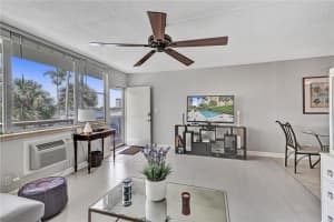 101 N Birch Road 204, Fort Lauderdale