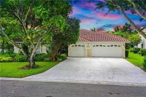 10704 Nw 51st St, Coral Springs 10704 Nw 51st St, Coral Springs