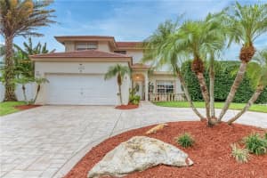 1698 Sw 16th Street, Boca Raton