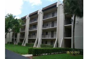 9430 Tangerine Place 405, Davie