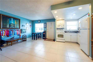 1720 Jefferson Street 306, Hollywood