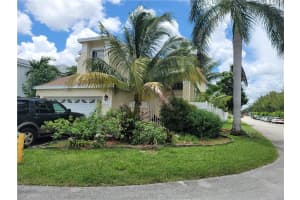 2710 E River Run Circle, Miramar