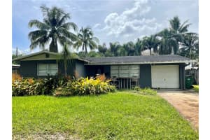 5051 Sw 94th Ter, Cooper City