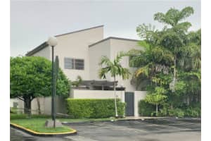 4708 Sw 67th Avenue L-16, Miami 4708 Sw 67th Avenue L-16, Miami