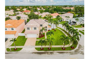 1001 Nw 188th Avenue, Pembroke Pines