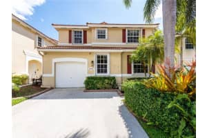 15048 Sw 51st St, Davie