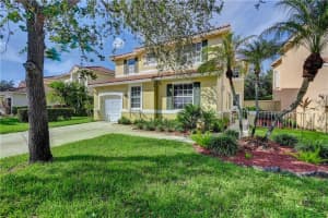 15215 Sw 51st St, Davie