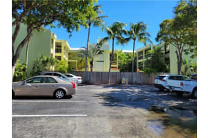 2450 Ne 15th Ave 205, Wilton Manors