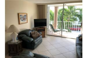 7705 Abbott Ave 204, Miami Beach