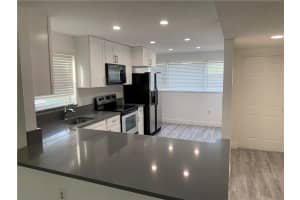 8390 Sands Point Boulevard 210f, Tamarac