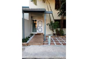 6808 Sw 40th Court, Miramar