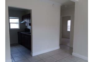 700 Nw 14th Ter 4, Fort Lauderdale