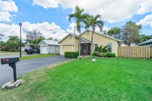 9910 Nw 44th Court, Sunrise