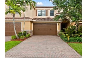 124 Riverwalk Circle, Plantation 124 Riverwalk Circle, Plantation