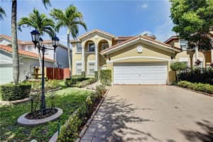 6142 Sw 158th Pass, Miami