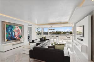 215 N Birch Road 4a, Fort Lauderdale
