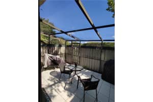 676 Ne 195th St 676, Miami