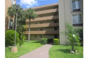 9150 Fontainebleau Boulevard 409, Miami 9150 Fontainebleau Boulevard 409, Miami