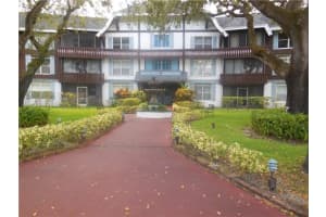 3710 Inverrary Drive 3u, Lauderhill