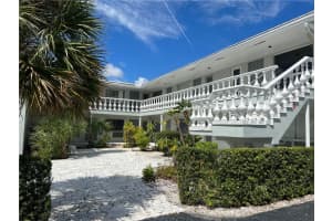 915 Intracoastal Drive 8, Fort Lauderdale