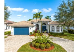 8283 Sw 51st St, Davie