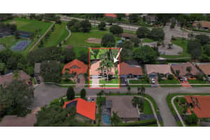1931 W Oak Knoll Cir, Davie 1931 W Oak Knoll Cir, Davie