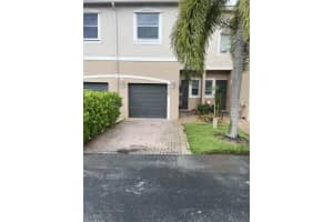 8308 Lagos De Campo Blvd 8308, Tamarac 8308 Lagos De Campo Blvd 8308, Tamarac