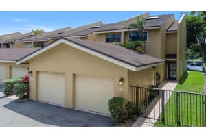 1301 N Riverside Dr 19, Pompano Beach