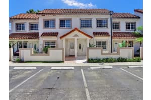 9535 Nw 42nd St, Sunrise