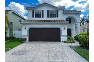 5940 S Sable Circle, Margate