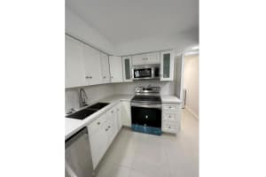 6200 Nw 2nd Avenue 118, Boca Raton