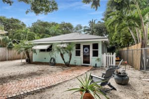 146 Lowe St, Tavernier