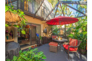 335 S Waverly Place 7b, Vero Beach