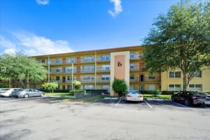 13255 Sw 7th Ct 318-d, Pembroke Pines