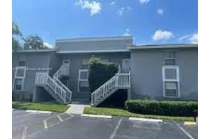 471 Ne 210th Cir Ter 102-14, North Miami Beach