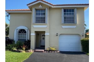 1497 Garden Road, Weston