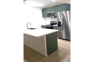 7406 Nw 75th St, Tamarac