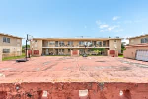 305 E 4th Avenue 8, Hialeah