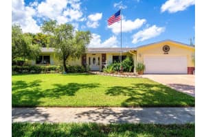 7121 Nw 11th Court, Plantation