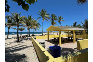 2020 Terra Mar Dr 305, Pompano Beach